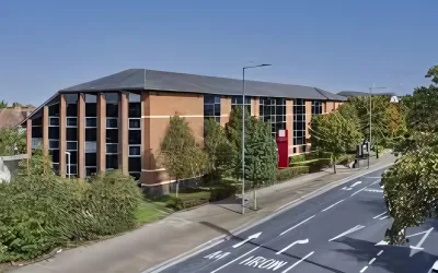 Leonardo Hotel Heathrow – Your Gateway to Comfort and Convenience
